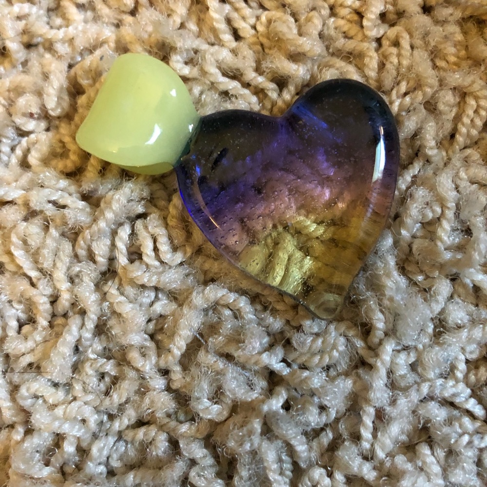 Serum heart pendant